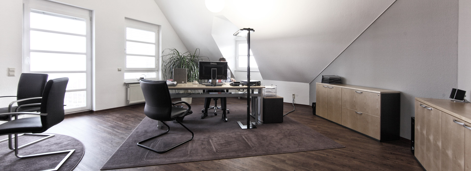 Basis Treuhand - Büro Stuttgart